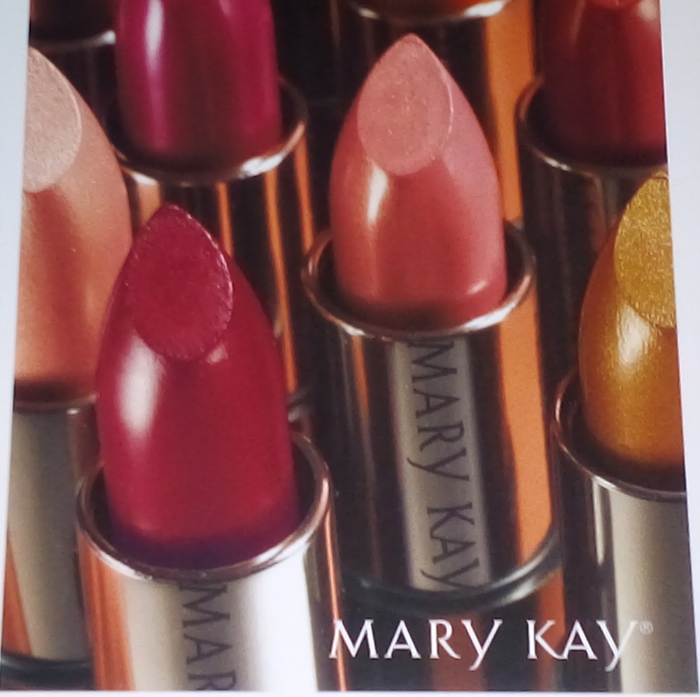 💄MARY KAY CREME LIPSTICKS